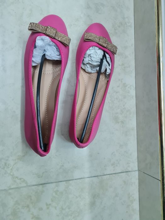 Обувки   Балерини