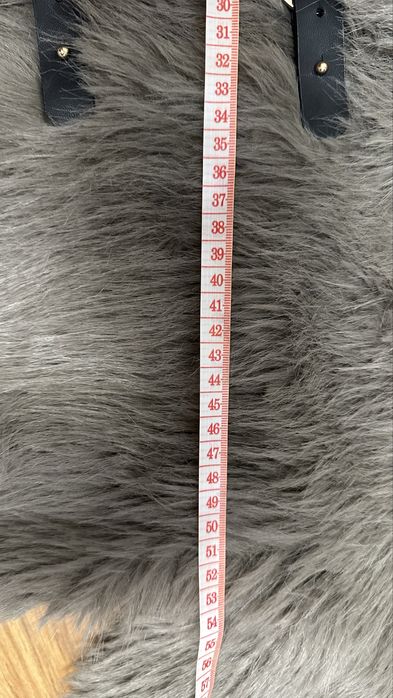 Palton scurt tip blana