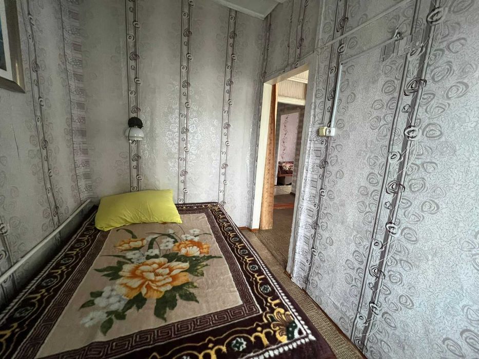 Продается 4-комнатный дом, р-н СКГУ
