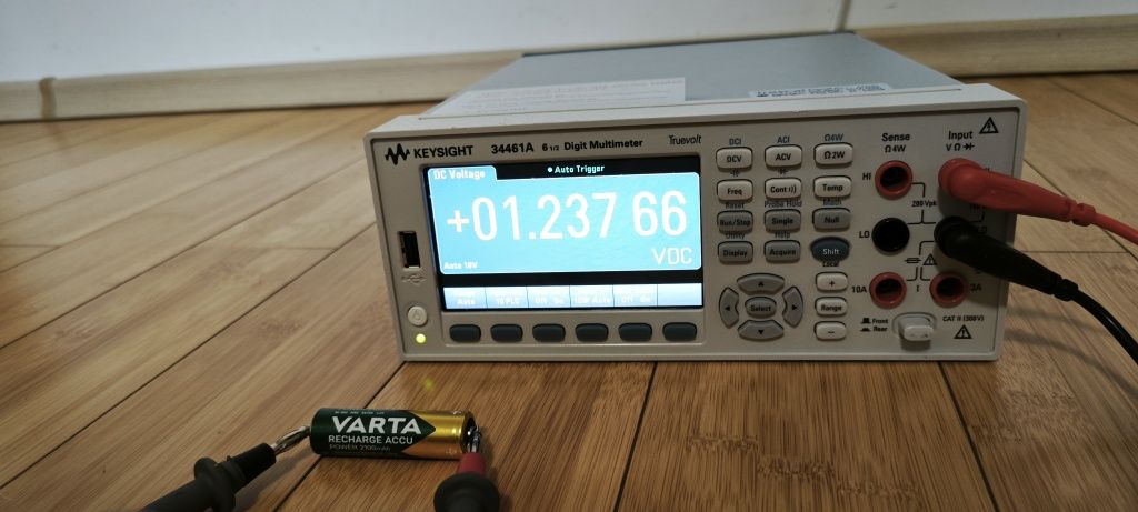 Multimetru Keysight 34461A