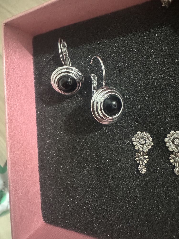 Selena, Silenti, Swarovski