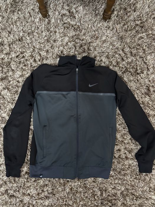 Nike екип размер S