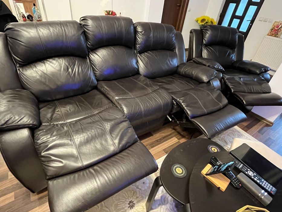 Canapea + fotoliu piele cu suport la picioare