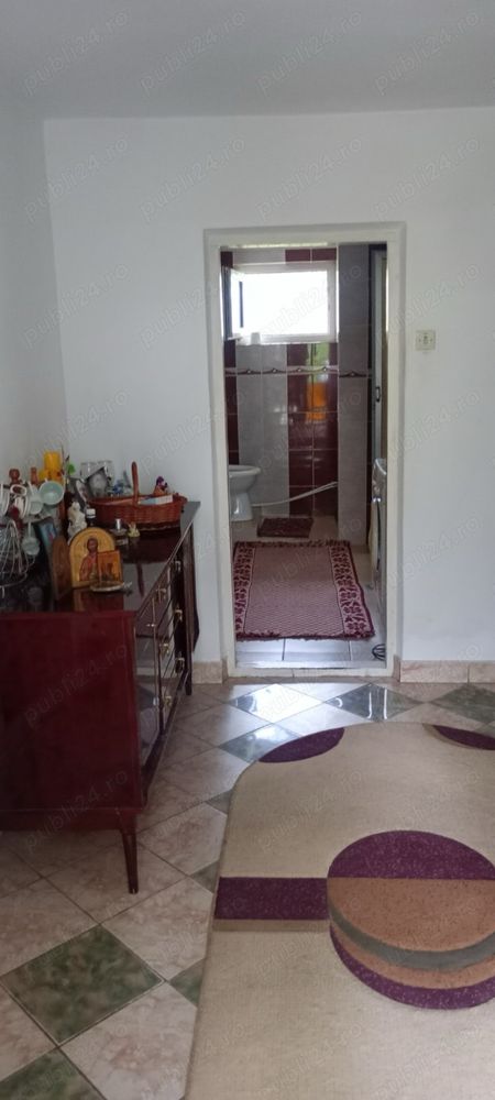 Vand casa in comuna Razboieni,Sat Marginea
