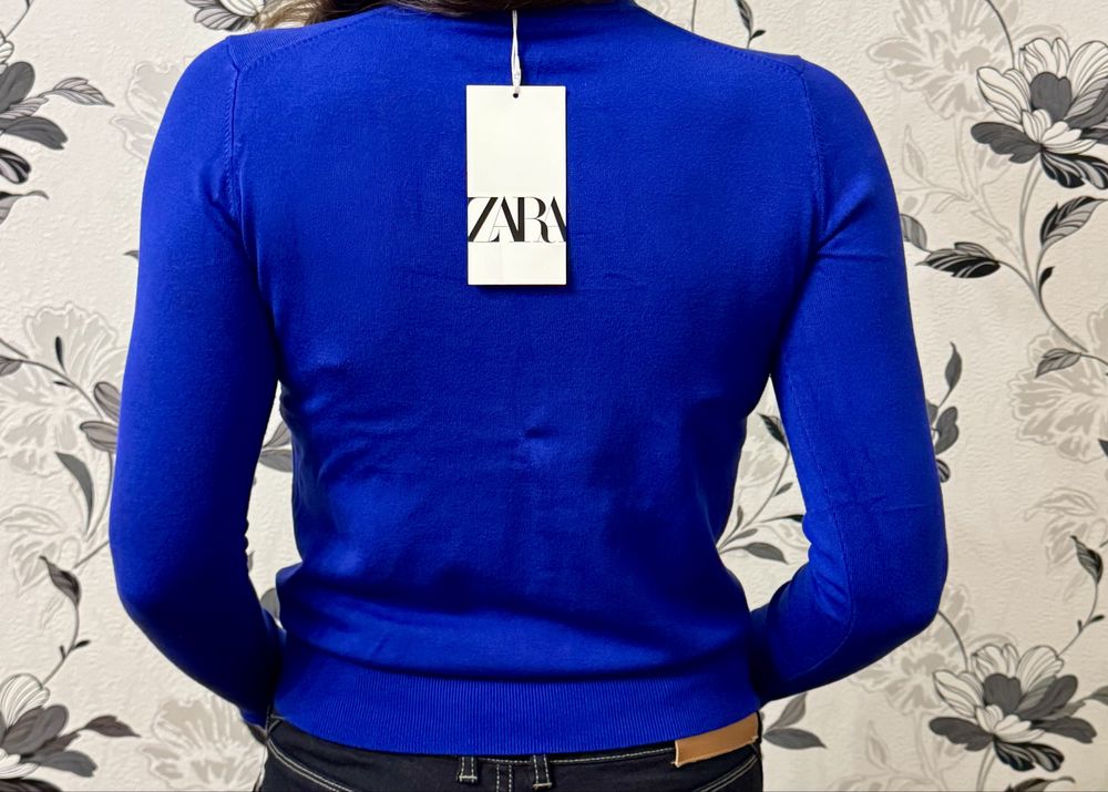 Продается кофта Zara