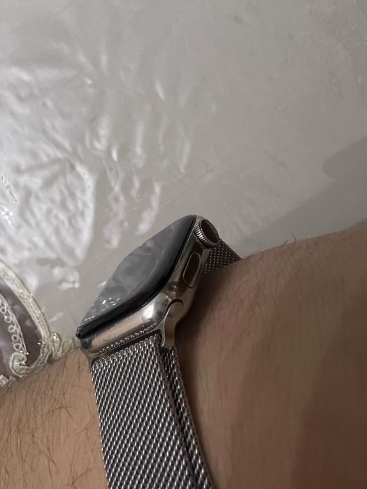 Apple watch 4/40mm saphire