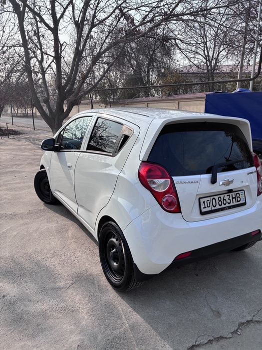 Spark 2 pazitsiya 2015 yil