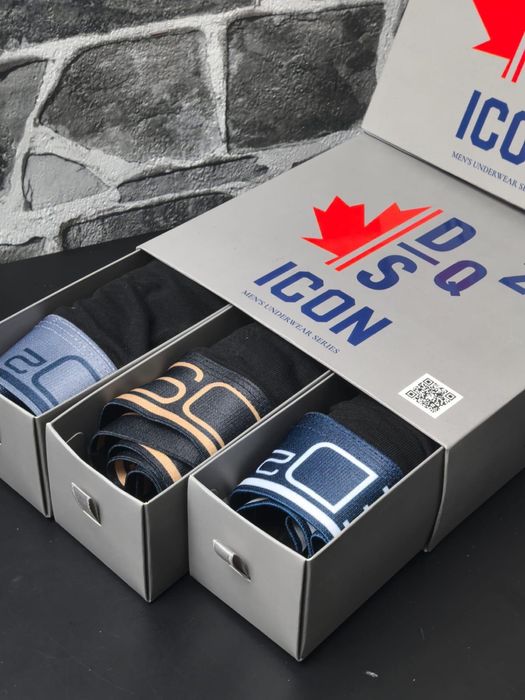 Мъжки боксерки в кутия