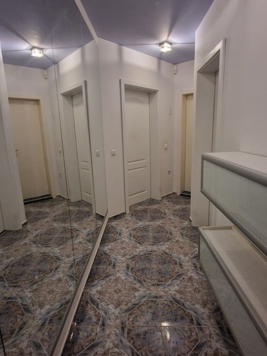 Продавам двустаен с парко място в Евксиноград,собственик