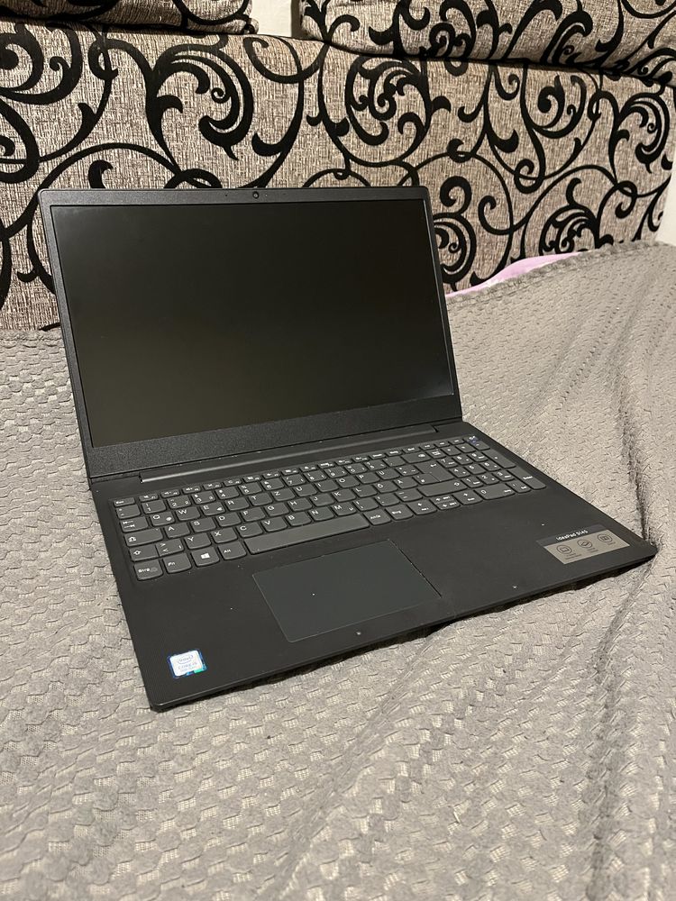 Vand sau schimb Lenovo IdelaPad S145