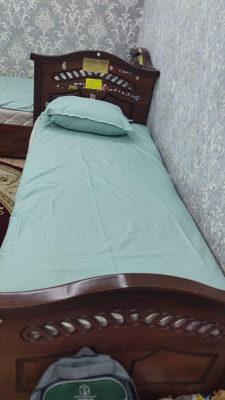 2 кроват продаётся и 2 матрас