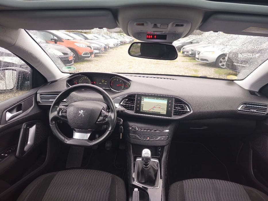 Peugeot 308 1.6d Euro6 Navi Panoramic