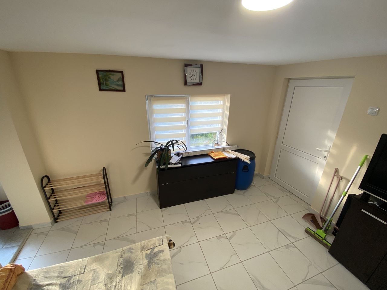 Продава се Къща в Търговище, Вилна зона - 34 кв.м за 945 €/кв.м - Снимка #1