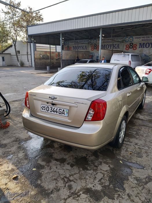 Lasetti sotiladi kelishilgan xolda