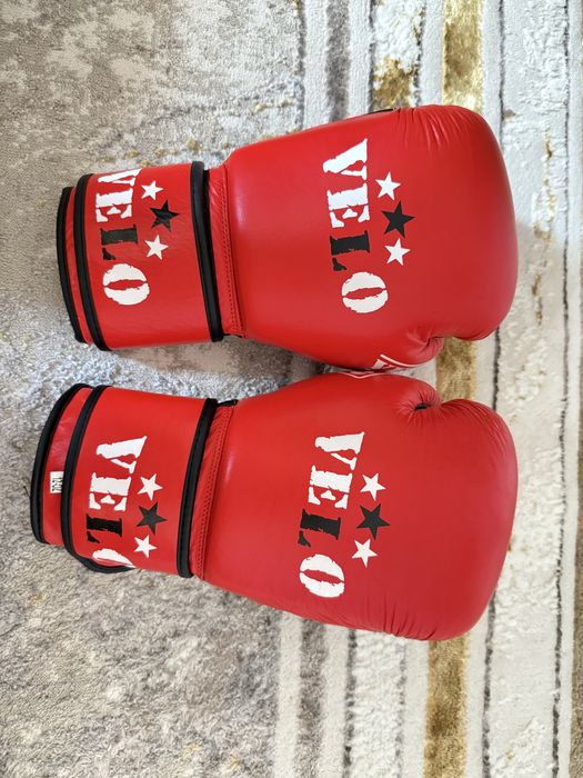 Перчатки Velo боксерские 12 унций