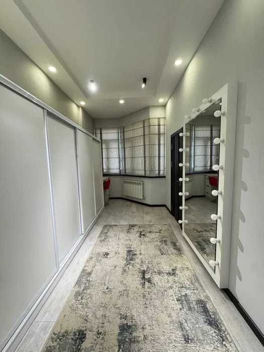 Яккасарой Туйхона Нукус Дамарик Новостройка Квартира 3/4/8  150м2