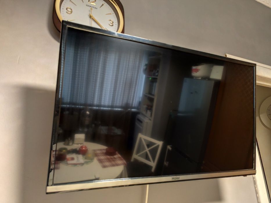 Телевизор.  Haier