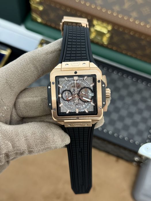 HB Square of Bang Gold