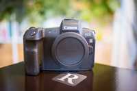 Canon EOS R Mirrorless 30.3 MP Full Frame Body
