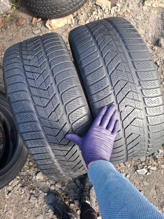 Vand 2 anvelope 255 45 20 pireli de iarna bune dot 2018