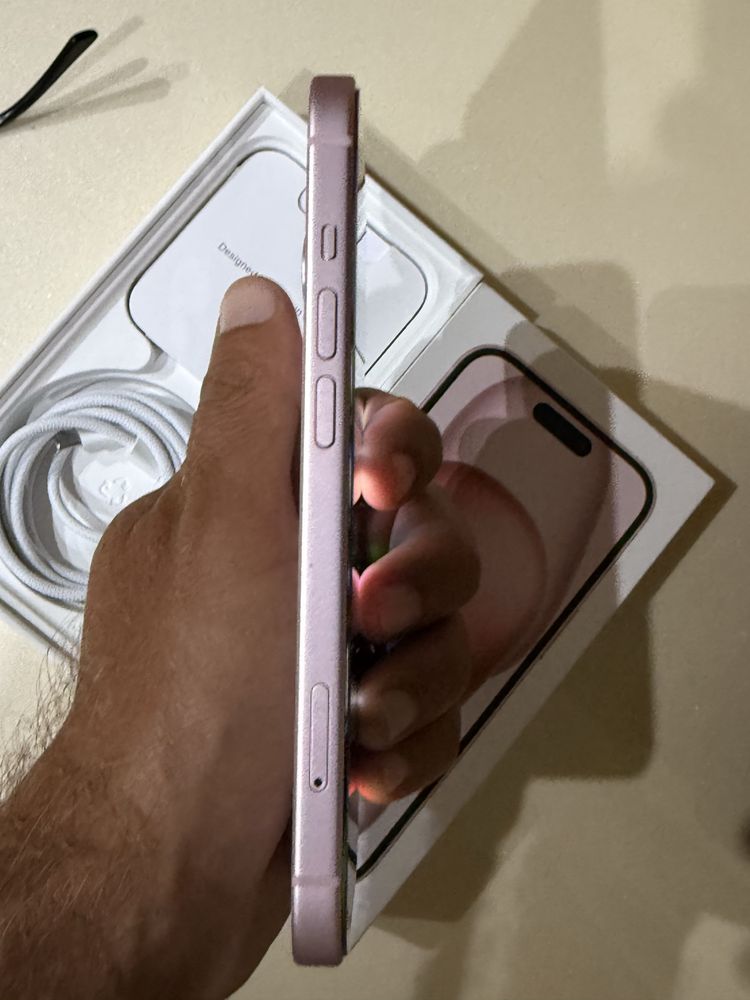 iPhone 15 Pink 128GB. Нов. 100%. Гаранция