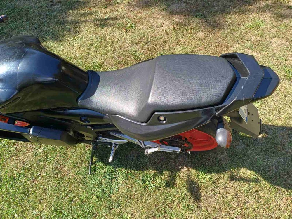 Продавам пистов мотор  yamaha tzr50