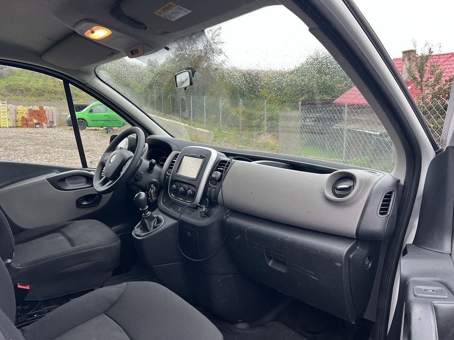 Renault Trafic III - 2015 - Euro 5 - AC - Navigatie - Sensori