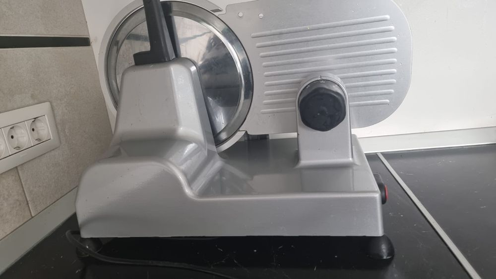 Feliator profesional RGV 25 GL