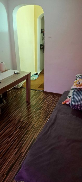 Schimb sau vând garsoniera