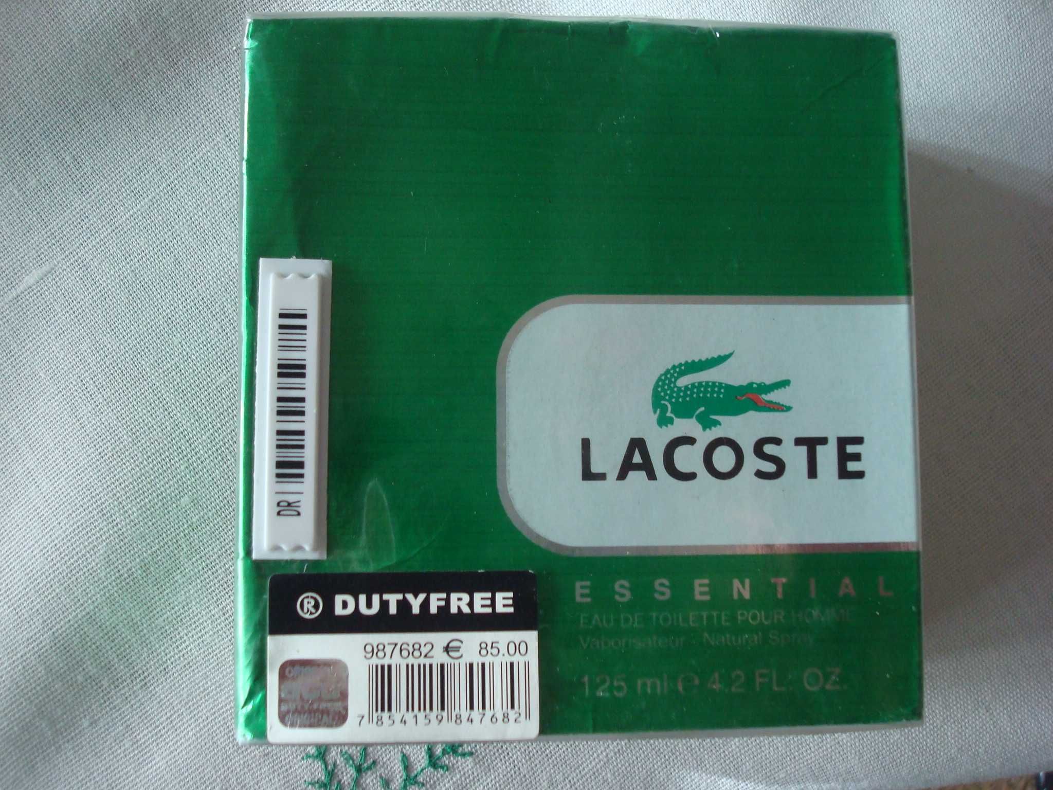 Parfum barbati Lacoste Essential  Eau de Toilette 125 ml sigilat