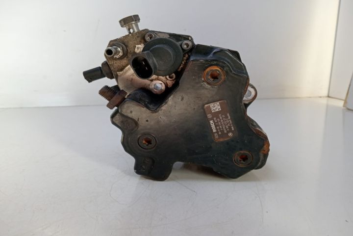 Pompa  inalta presiune 2.0 cdi A6400700701 Mercedes-Benz B-Class W245