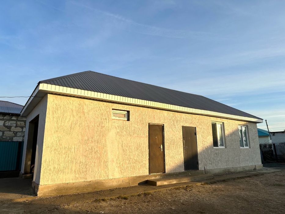 Дом мкр Көктем с времянкам