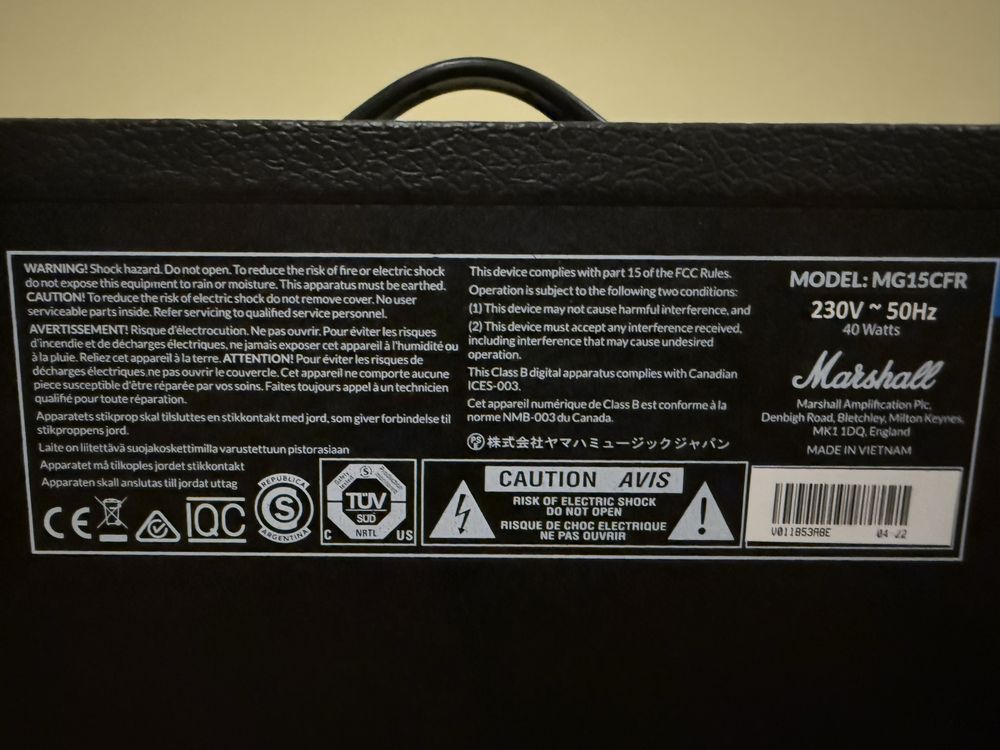 Електрическа китара Epiphone Les Paul Studio E1 VS + Marshall MG15GR