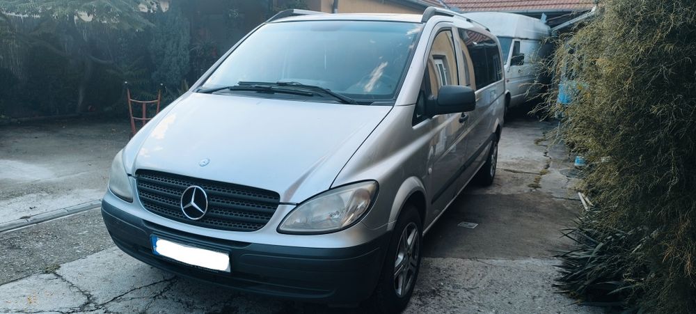 Vând Mercedes-Benz Vito 111 CDI, 8+1, extra lung