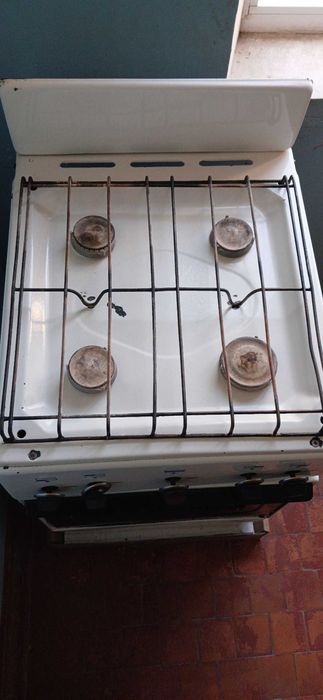 Gaz plita sotiladi | Продаётся газовая плита