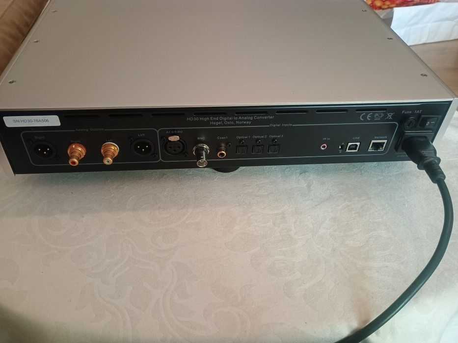 DAC Hegel HD30 top model! Купуван е нов!