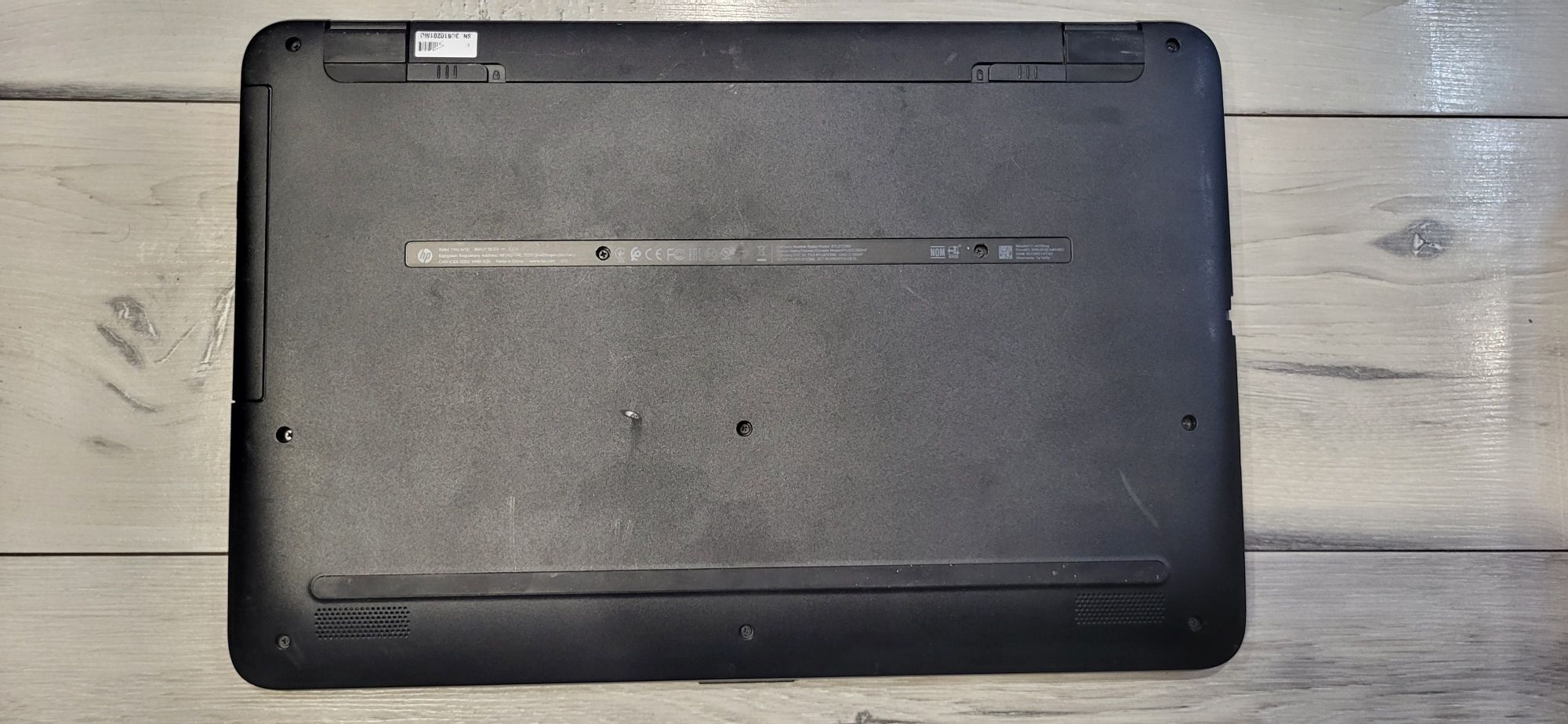 Hp 17-i3 5005u/8гб/120гб ссд