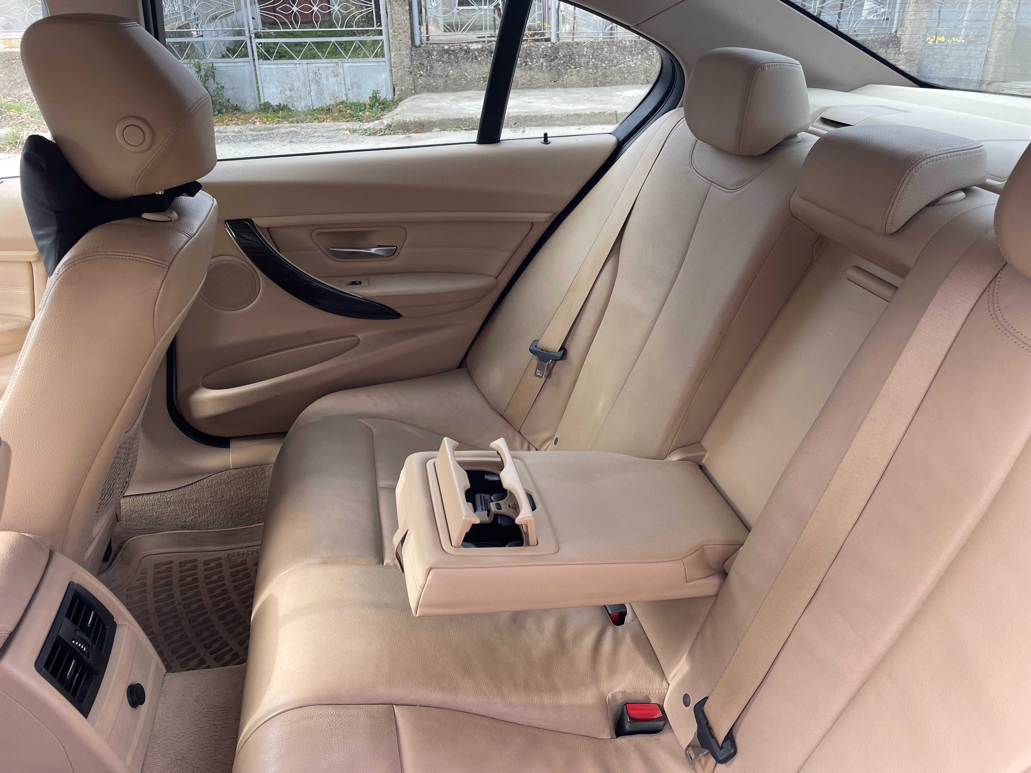 BMW 318 F30-luxury edition