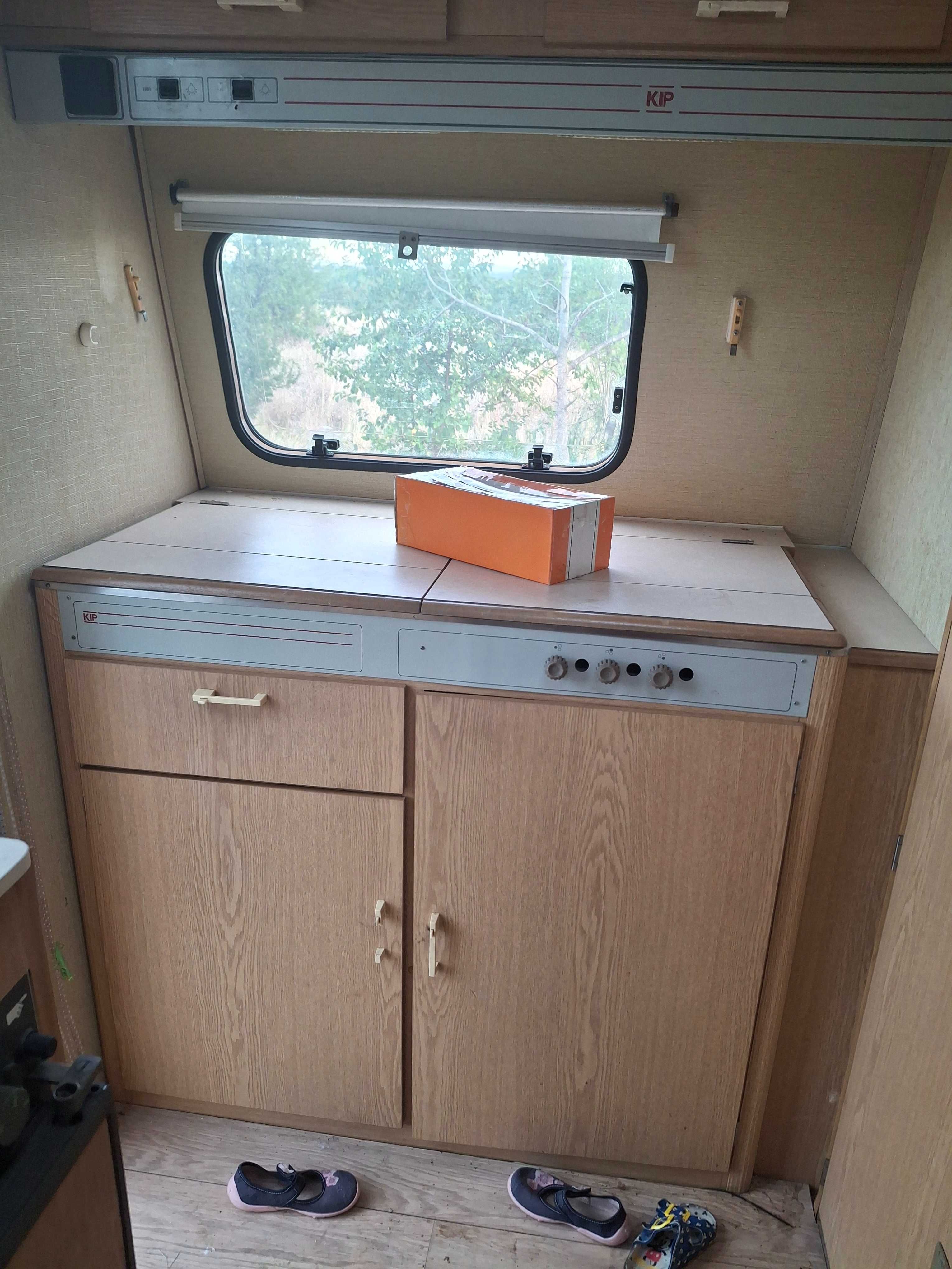 Каравана DELUXEKL 40 EK