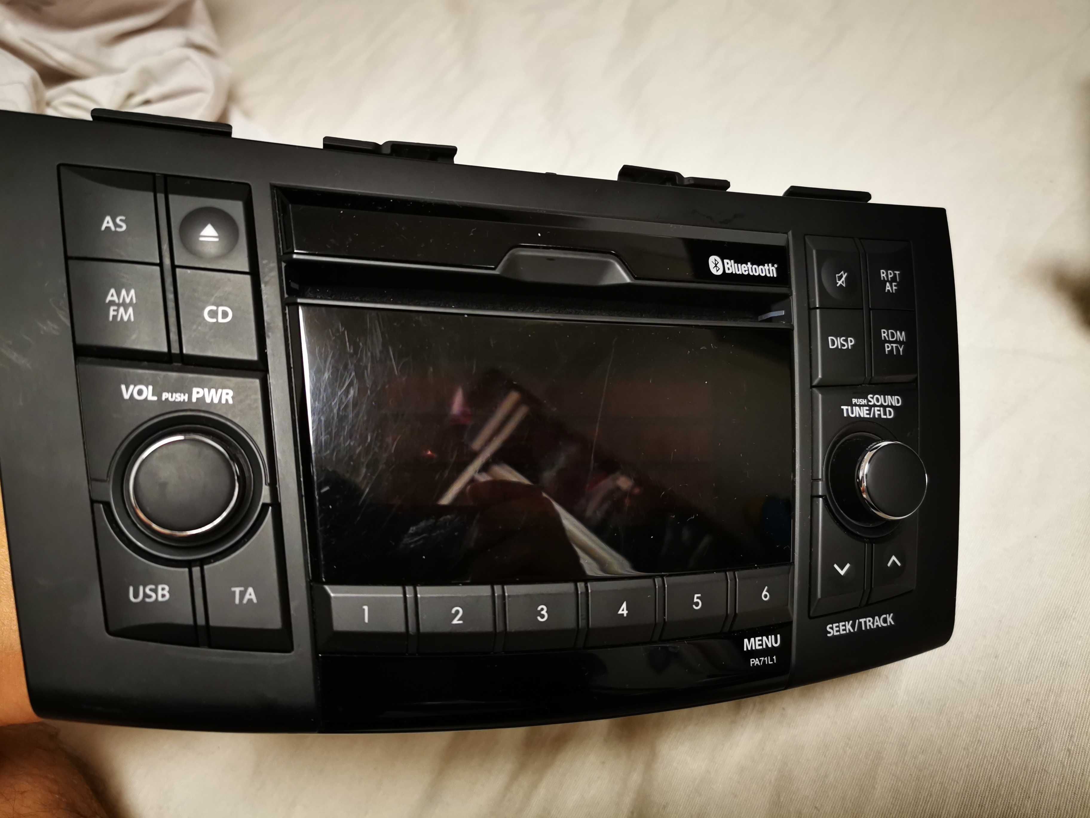Radio CD player bluetooth Suzuki Swift 2011-2017