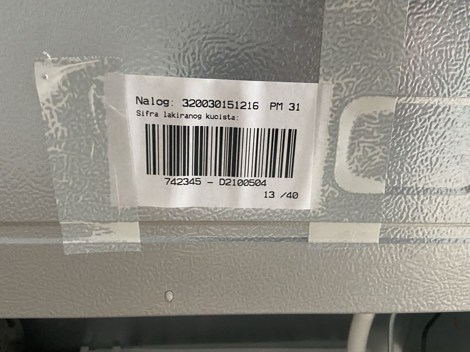 Frigider Side by Side