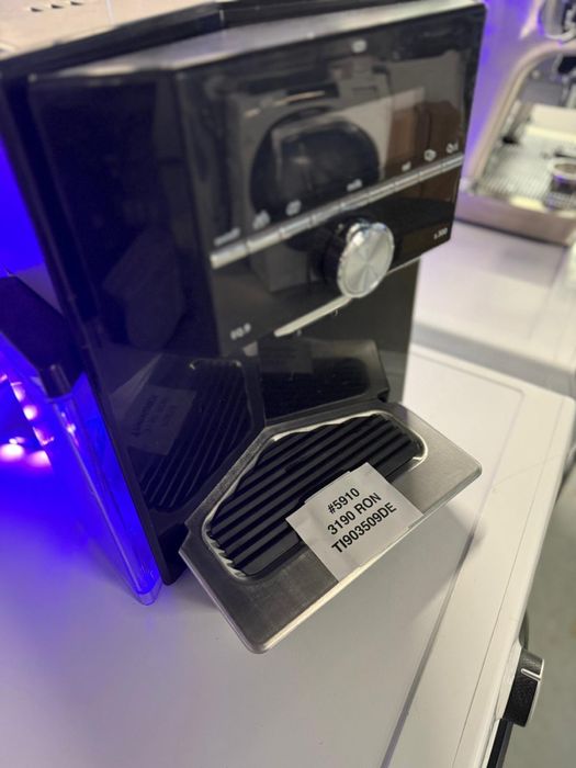 Espressor automat Siemens EQ.9 s300 TI903509DE