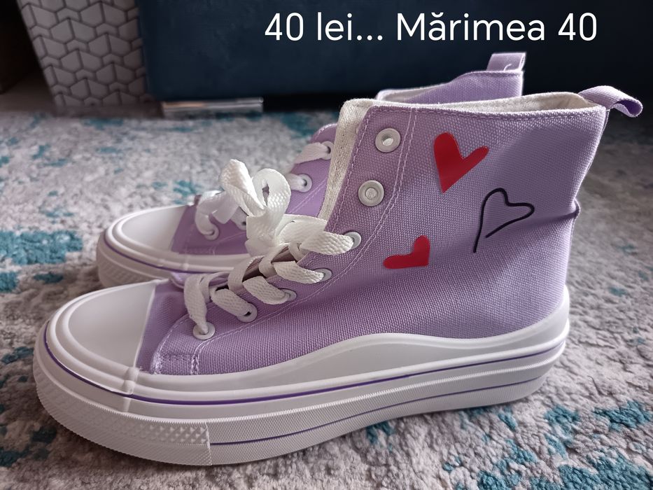 Teniși înalți dama