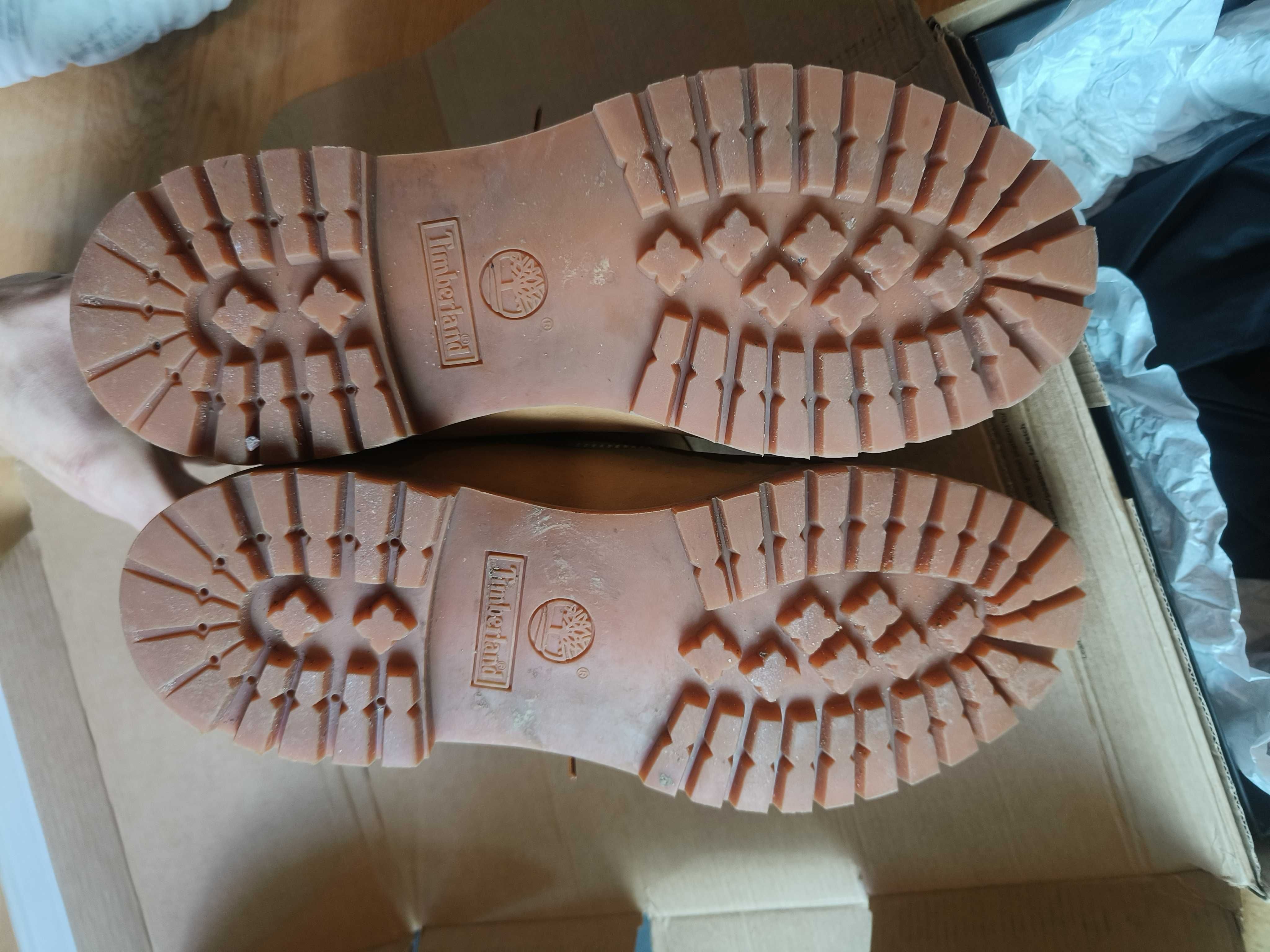 Timberland

6 Inch Premium "Wheat" sneakers