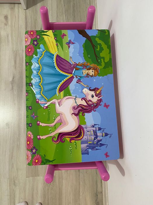 Măsuță cu scaune pt activități