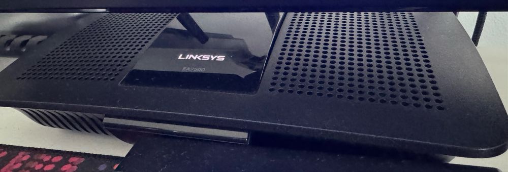 Router Linksys EA7500
