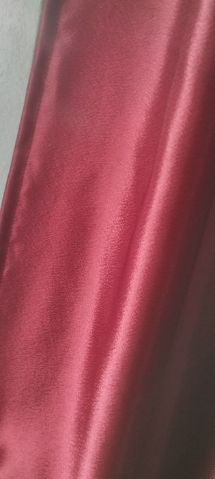 Draperie tafta satinata că și noua. 2 bucati  2.45 cm H ×1,40  L