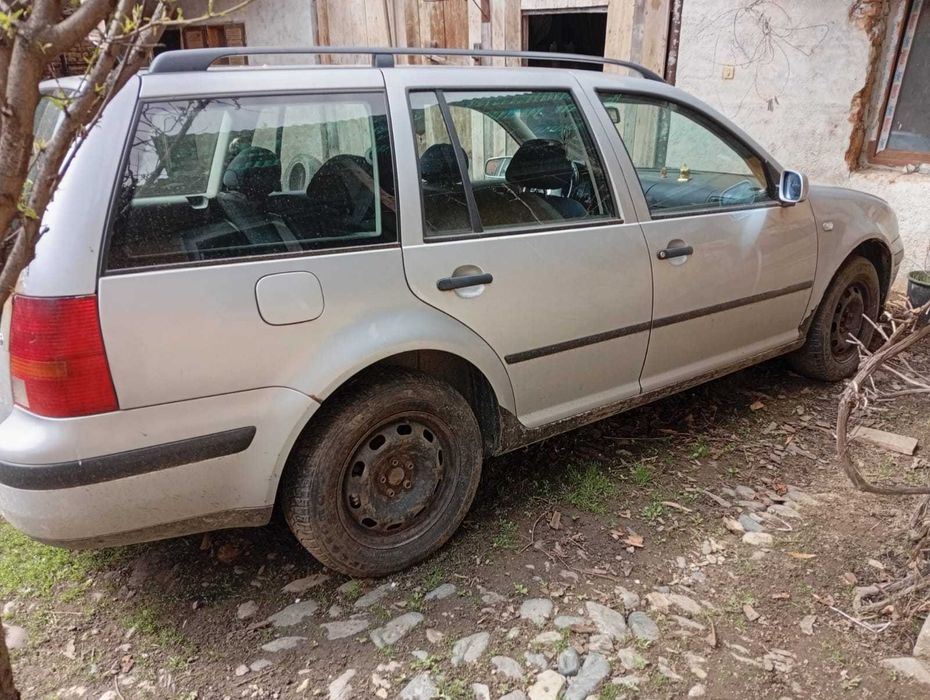 Vând golf IV 16 16v