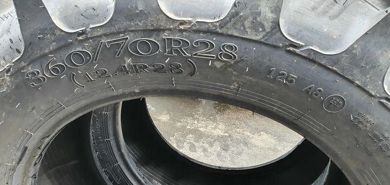 360/70R28 cauciucuri noi 12.4-28 radiale  varianta lata u445 WYZK