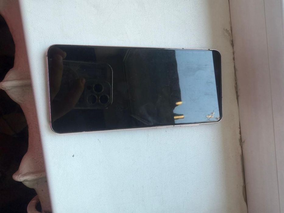 Самсунг s21 5G .